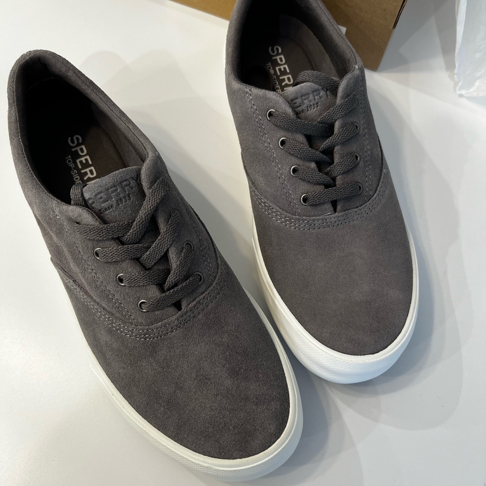 NWT Men’s Sperry Shoes